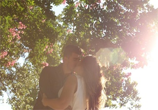 今天你吻了么 接吻節活動花樣玩法秀恩愛