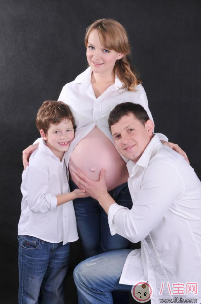 媽媽近視孩子也近視 注意這些問題讓孩子遠離近視 媽媽近視孩子也近視 注意這些問題讓孩子遠離近視