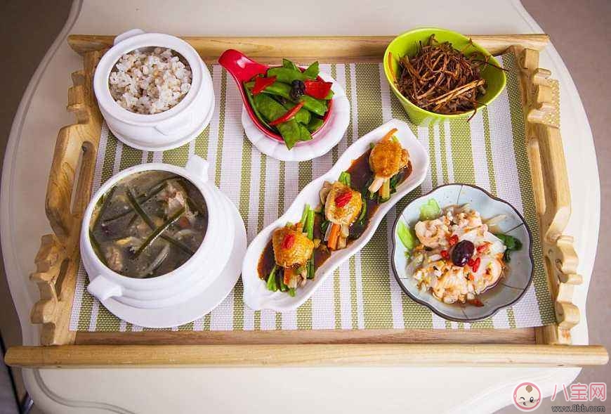 月子餐有哪些 產婦月子餐食譜 坐月子期間吃什么