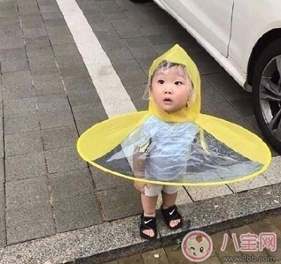 祖國花朵專用雨衣 給寶寶選什么雨衣好 祖國花朵專用雨衣 給寶寶選什么雨衣好