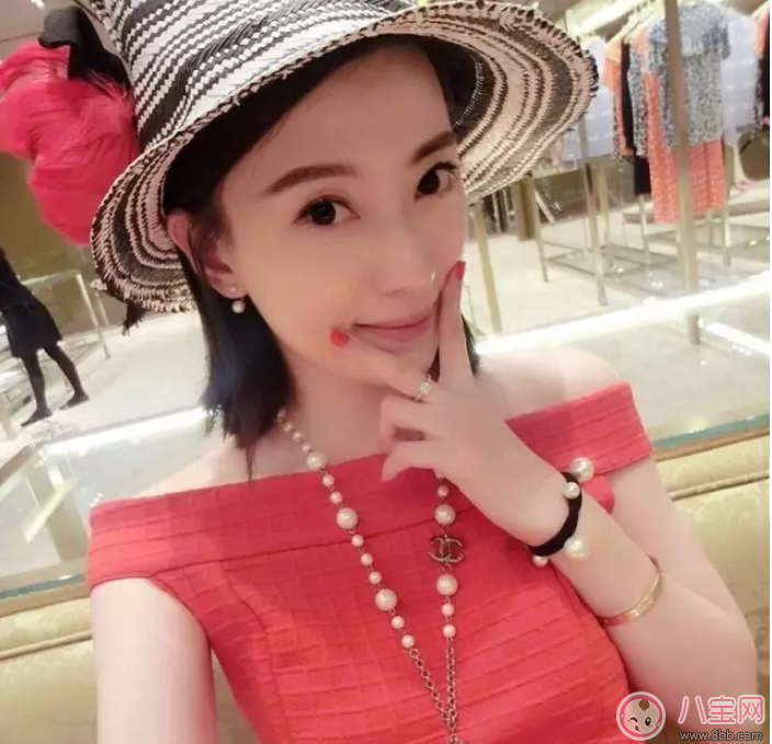 人生巔峰的薛之謙為什么把所有的一往情深都給了同一個人? 人生巔峰的薛之謙為什么把所有的一往情深都給了同一個人?