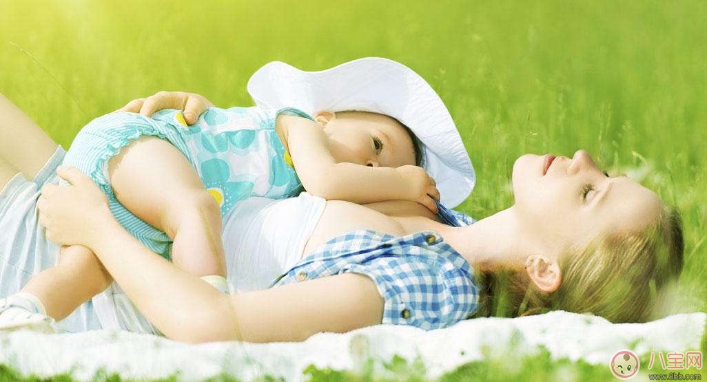 國慶節(jié)帶寶寶出游 必帶嬰兒用品清單