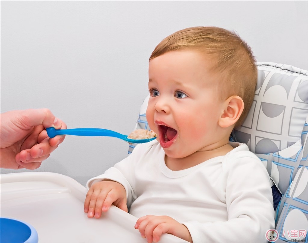 年輕10歲和長高10厘米你會選哪個?何老師這個回答太機智! 年輕10歲和長高10厘米你會選哪個?何老師這個回答太機智!