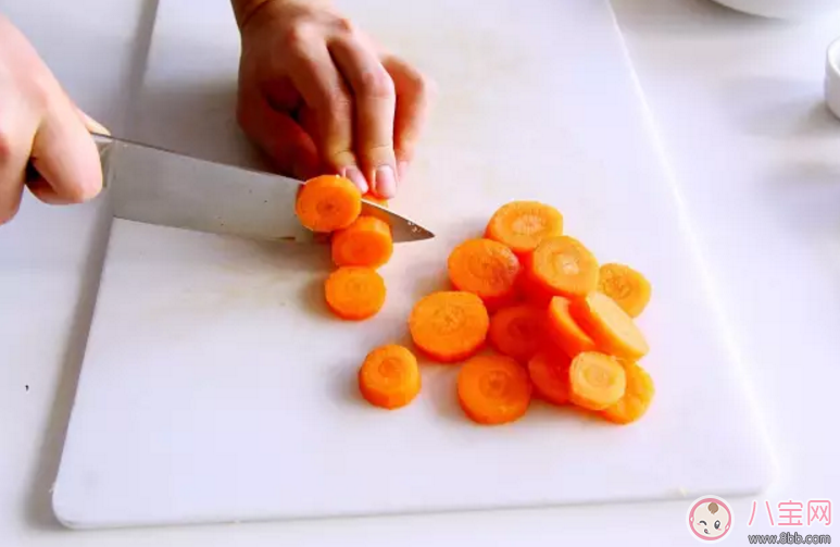 補充葉酸又能預防孕期便秘 干了這碗橙香胡蘿卜濃湯