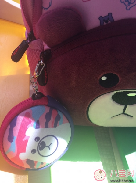 上學小書包用哪款好 uek幼兒園寶寶書包測評