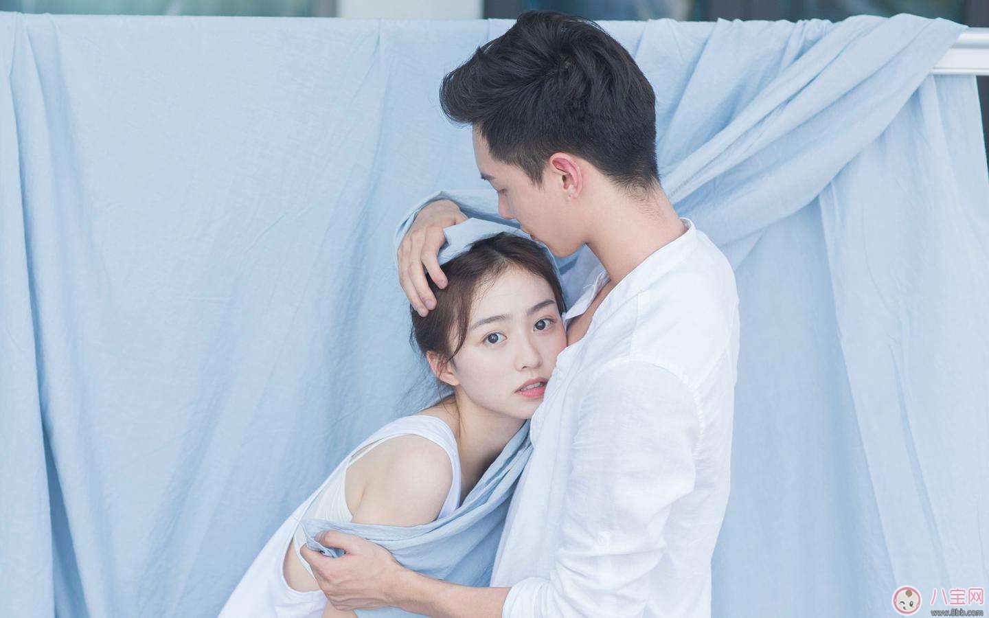 七夕送女朋友什么禮物好?200塊以內，在線等，挺急的!