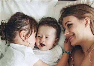 二胎媽媽怎么帶好兩個孩子 二孩媽媽怎么照顧兩個孩子生活學習