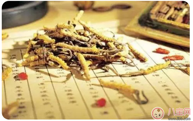 母乳喂養很艱難 別不小心走到坑里面去了 母乳喂養很艱難 別不小心走到坑里面去了