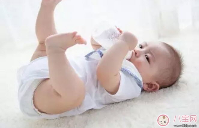 秋天可以給寶寶斷奶嗎 寶寶秋天幾月份斷奶好