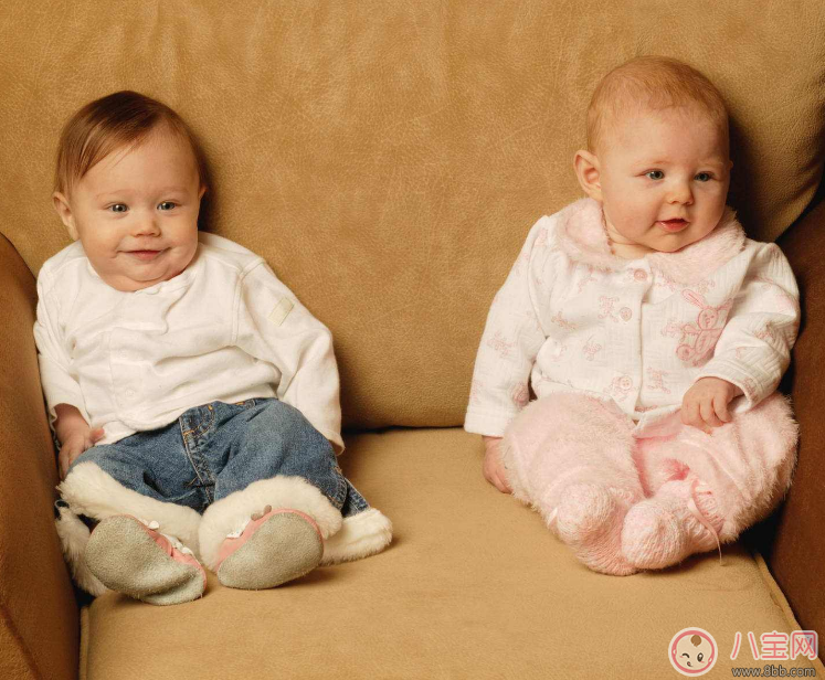 寶貝打嗝不止緩解方法很簡單 講究方法效果快 寶貝打嗝不止緩解方法很簡單 講究方法效果快