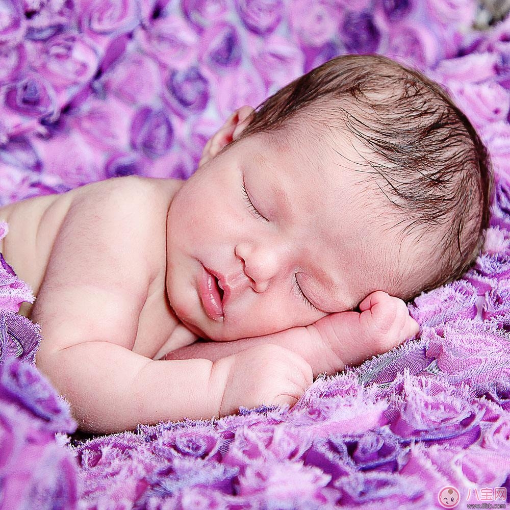 秋季睡午覺(jué)的好處  如何讓寶寶乖乖睡午覺(jué)