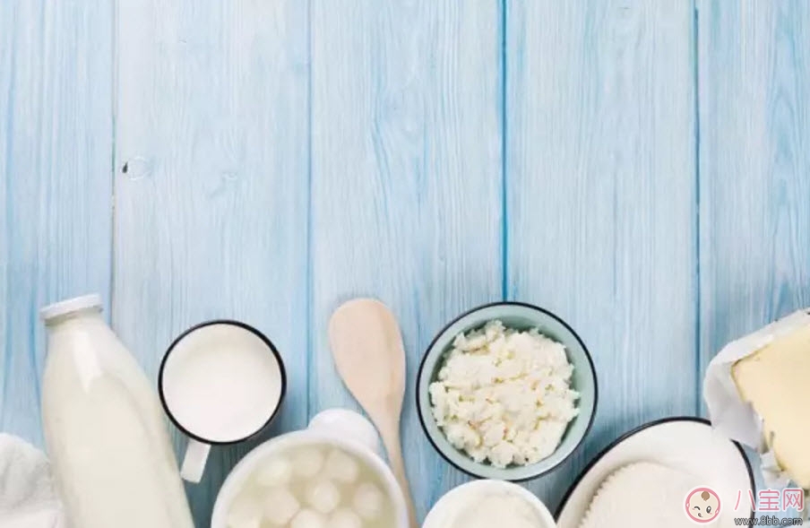 夏天寶寶出汗多是什么原因 寶寶出汗和虛汗的區別 夏天寶寶出汗多是什么原因 寶寶出汗和虛汗的區別