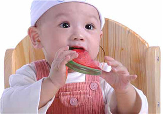 寶寶長牙不舒服 家長應該如何護理