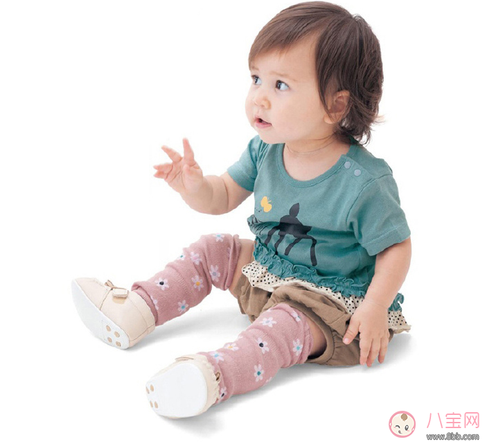 孩子在空調(diào)房里面穿什么衣服好 三伏天穿衣推薦