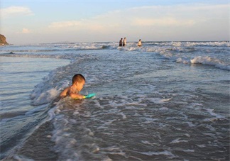 孩子膽小這樣做可以鍛煉膽子 勇敢的孩子氣質好
