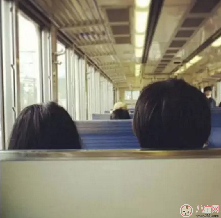 2017七夕朋友圈發什么好 單身狗如何在朋友圈秀恩愛 2017七夕朋友圈發什么好 單身狗如何在朋友圈秀恩愛