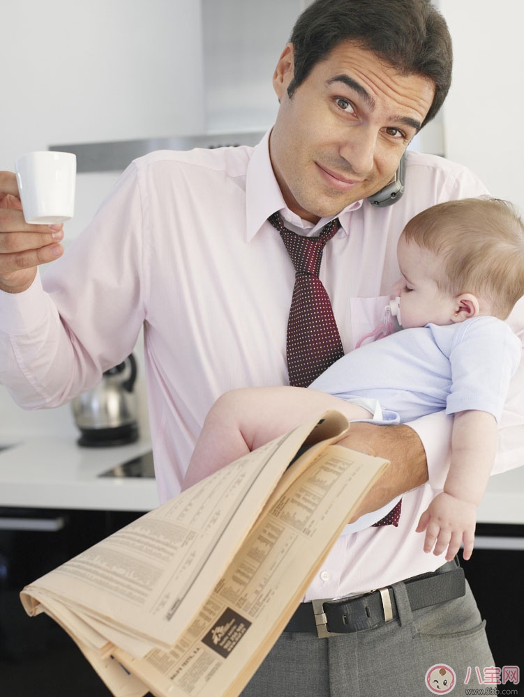 爸爸多和孩子互動 正面影響多 爸爸多和孩子互動 正面影響多