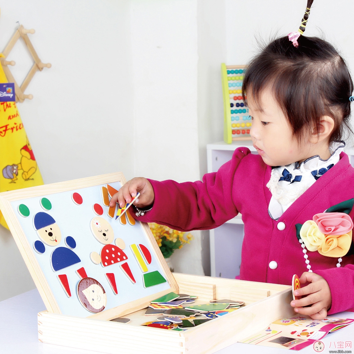 寶寶愛玩拼圖好處多 提升智力強化邏輯 寶寶愛玩拼圖好處多 提升智力強化邏輯