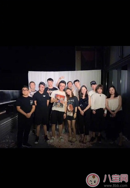 雪梨求婚戒指品牌 雪梨接受求婚戒指是什么牌子的 雪梨求婚戒指品牌 雪梨接受求婚戒指是什么牌子的