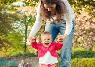 2017七夕節全家旅游出行 寶寶哭鬧怎么辦