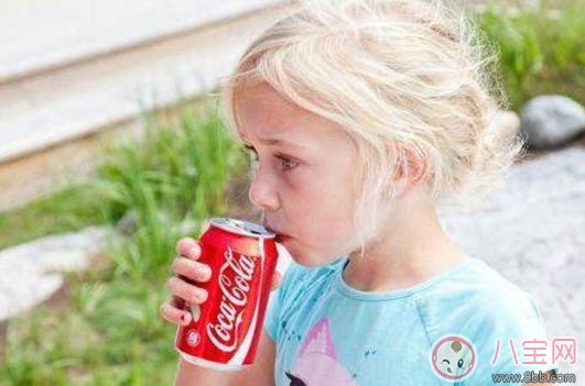 不良習慣危害大 如何警惕寶寶的不良習慣 