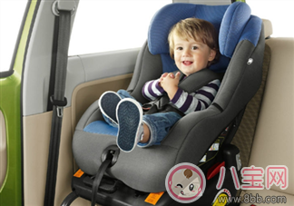 使用兒童安全座椅沒系安全帶 勿犯不必要的錯誤 使用兒童安全座椅沒系安全帶 勿犯不必要的錯誤