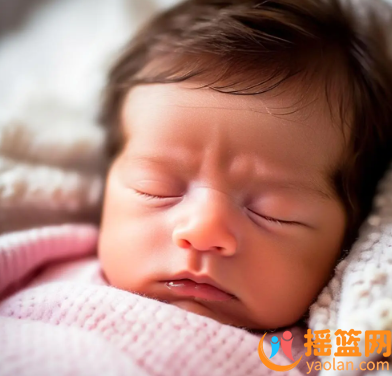 新生兒無(wú)緣無(wú)故抖動(dòng)的原因