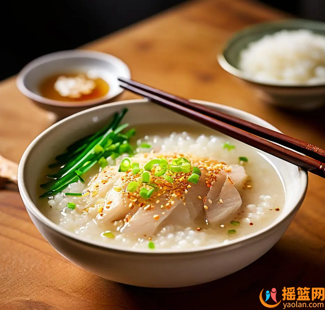 1歲寶寶的健康食譜：魚肉松粥